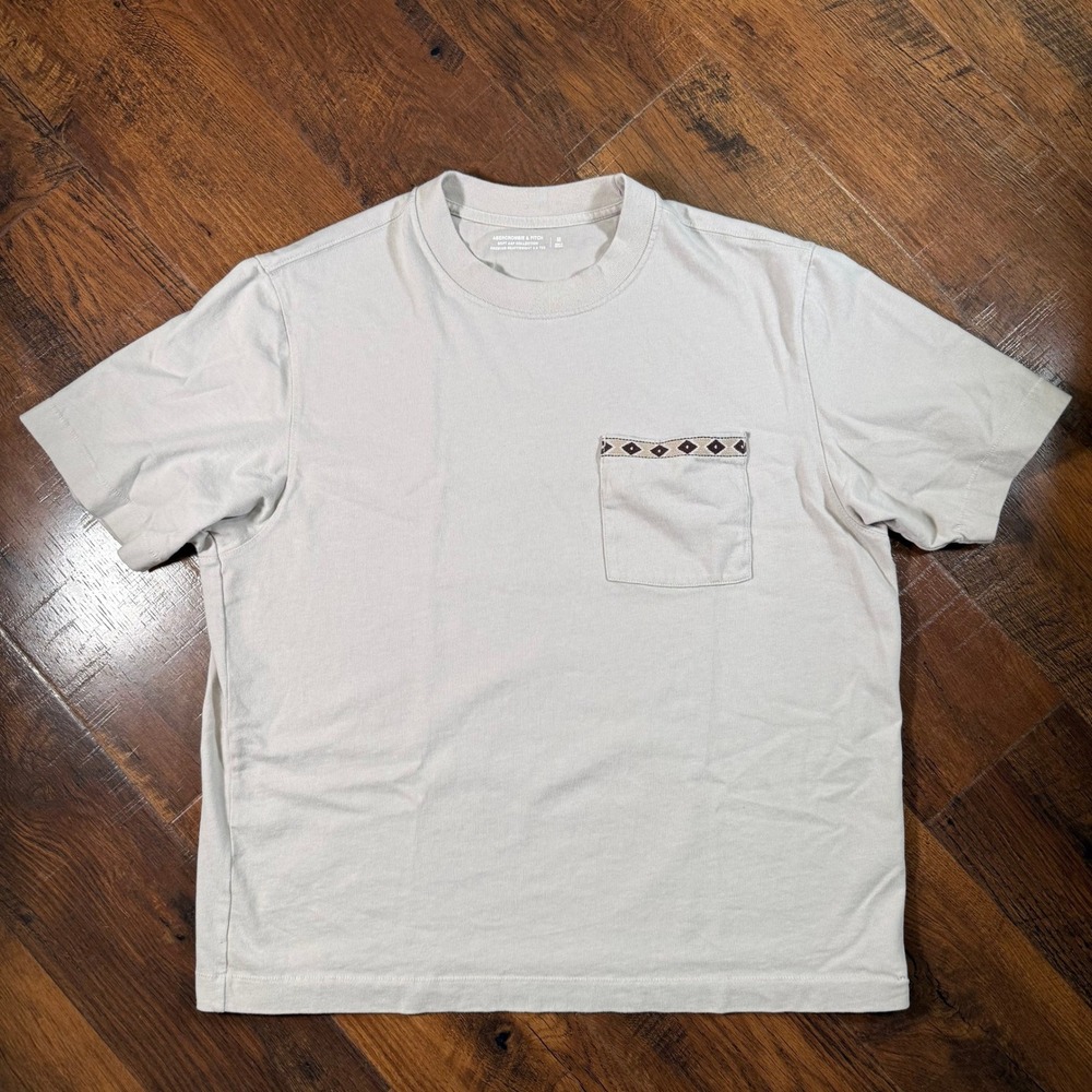 Abercrombie & Fitch Mens Premium Heavyweight 2.0 Pocket Tee Tan Geometric Medium